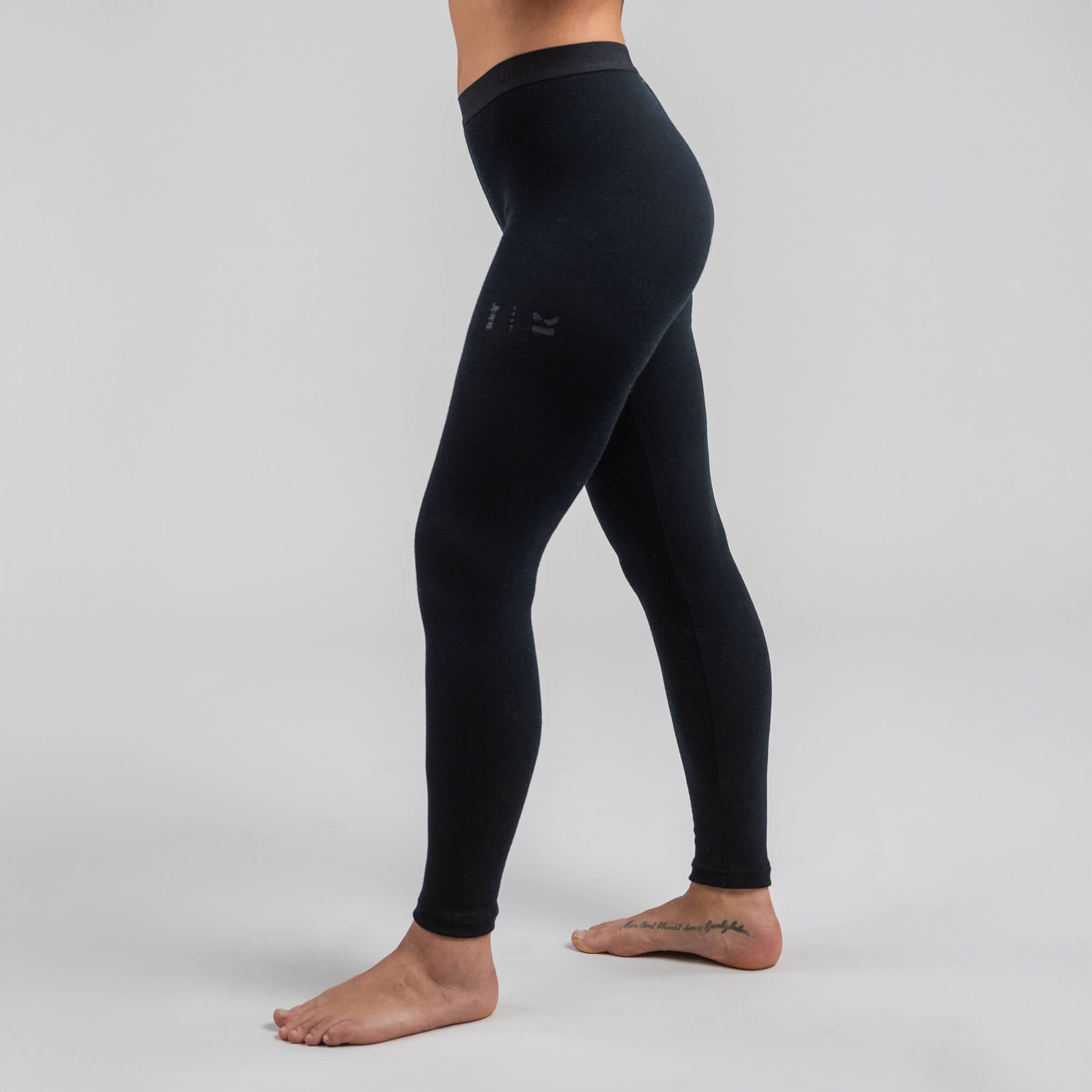 Janus x Kleveland merino ulllongs til dame, farge svart