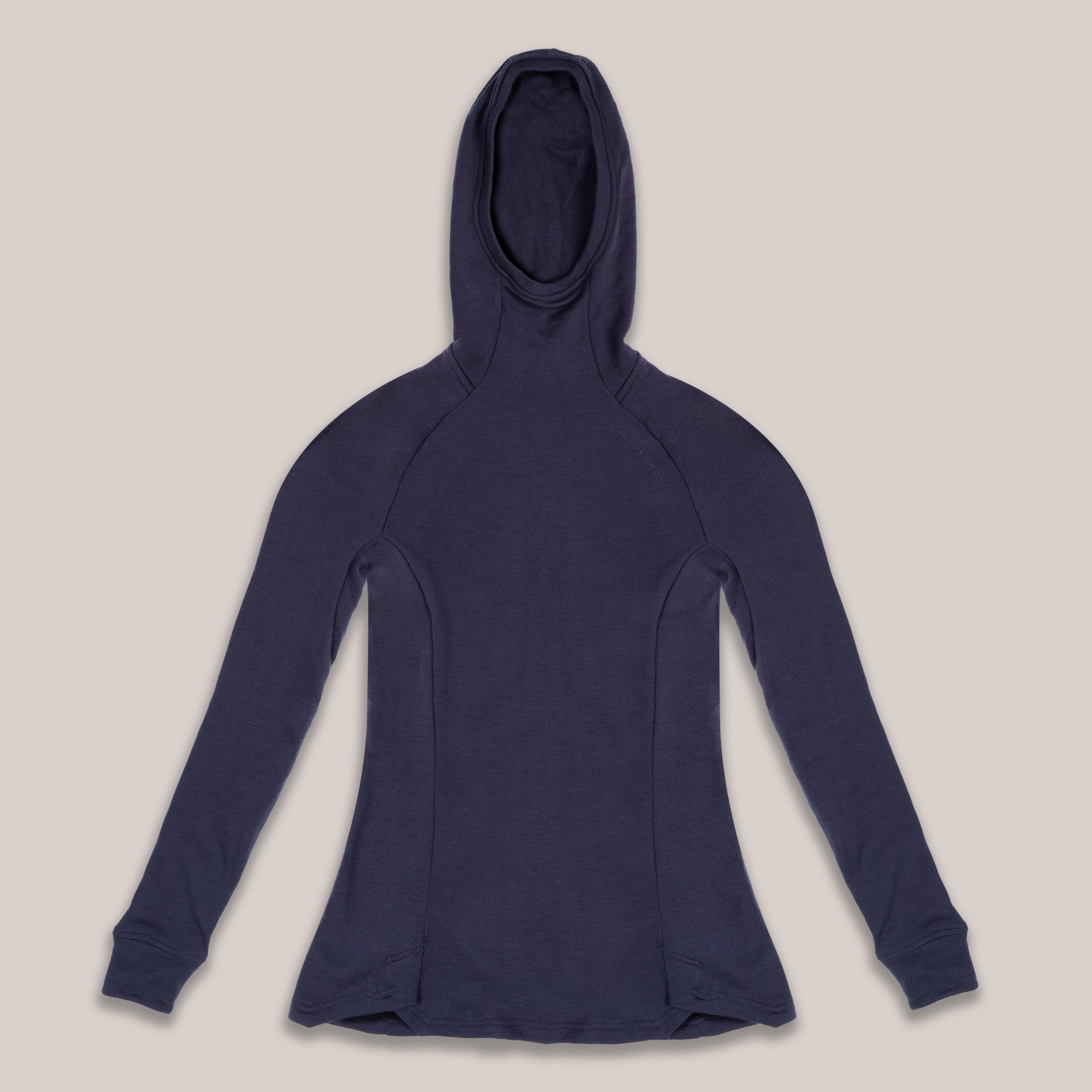 The Hooded Jersey Merino – AirWool 260 Women in navy blue is laid flat on a neutral surface. This fitted, long-sleeved design features visible seams and thumb holes at the cuffs, perfect for active wear.